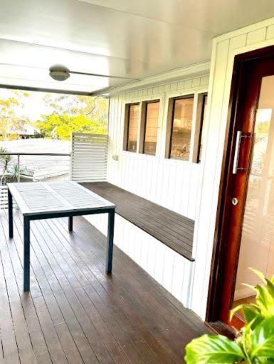 Generous 4-bed 3-bath In Seven Hills Holiday home *